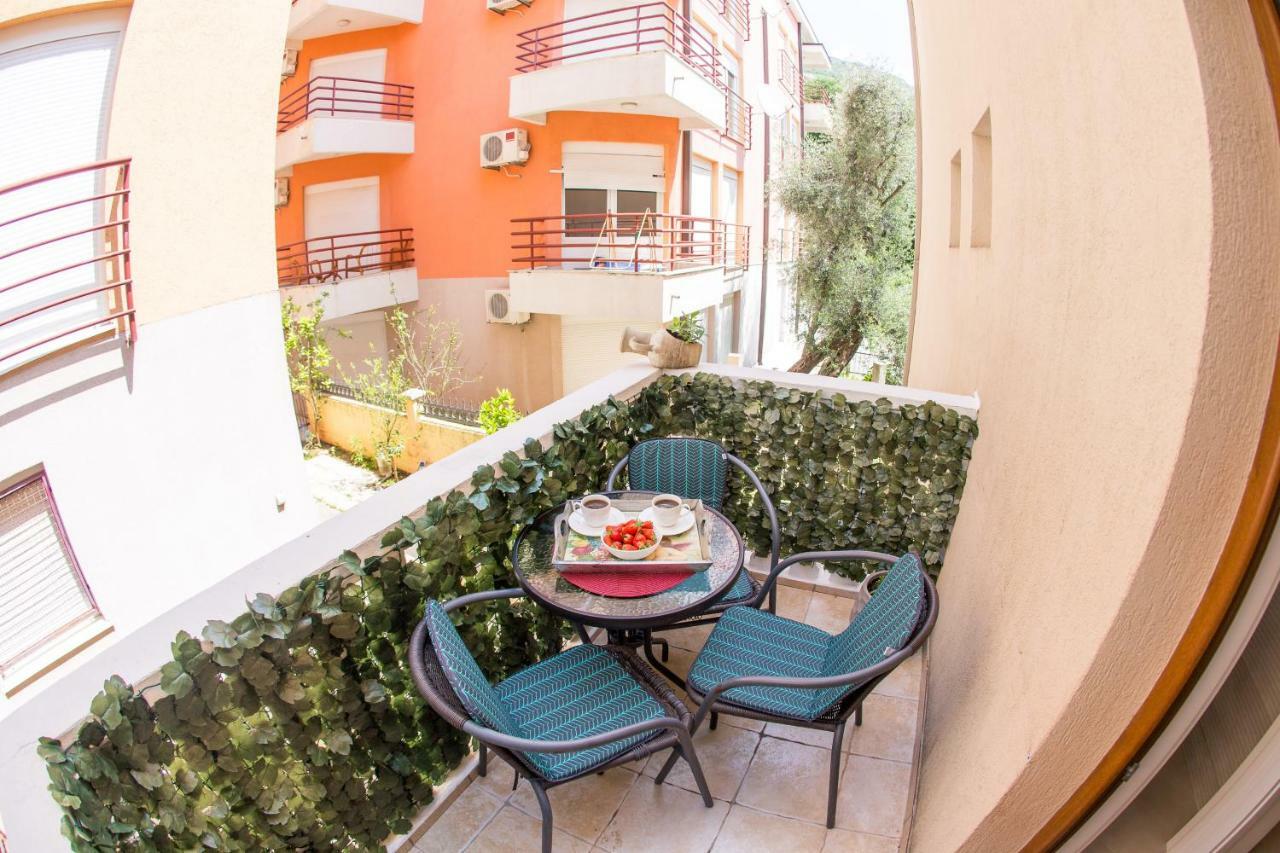 Villa Sandra Petrovac Exteriör bild