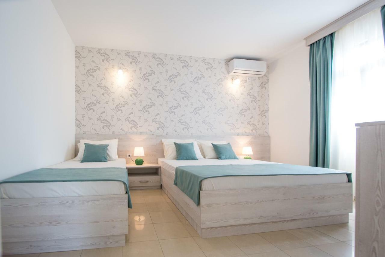 Villa Sandra Petrovac Exteriör bild