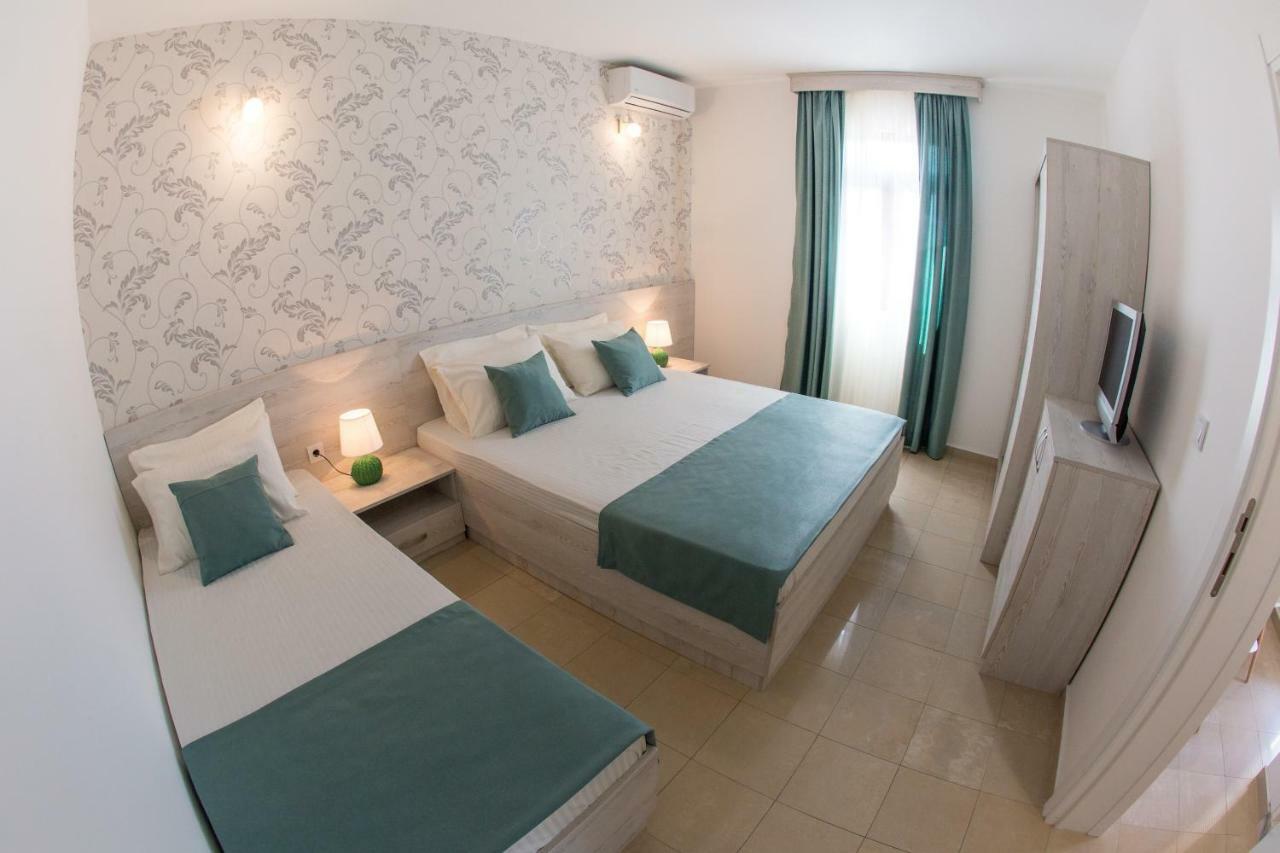 Villa Sandra Petrovac Exteriör bild