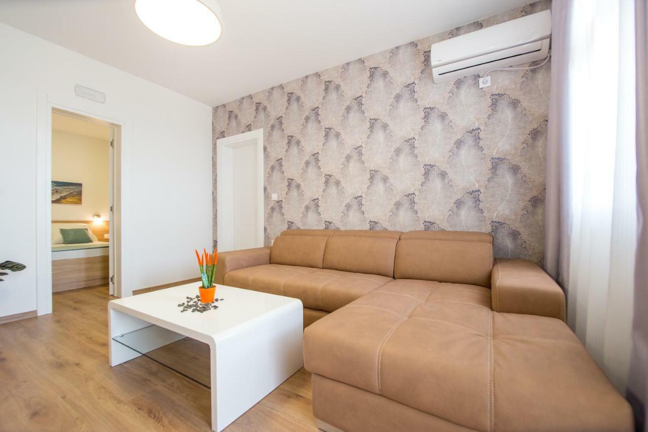 Villa Sandra Petrovac Exteriör bild
